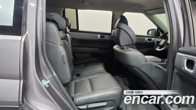 Hyundai Santa Fe 2023 thumb 12