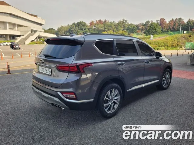 Hyundai Santa Fe 2019 thumb 5