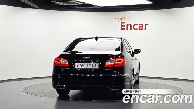 Hyundai Genesis 2012 thumb 4