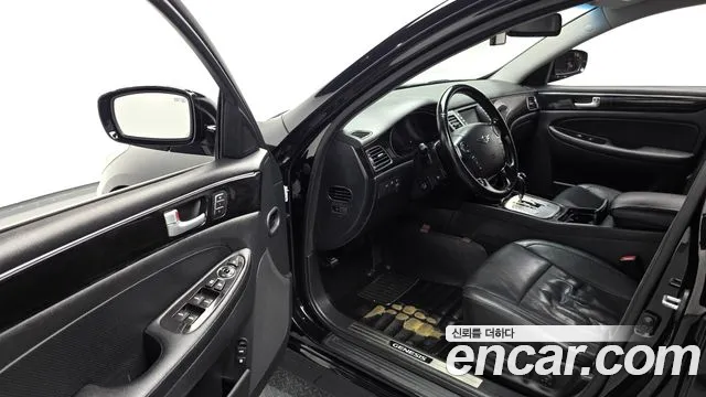 Hyundai Genesis 2012 thumb 10