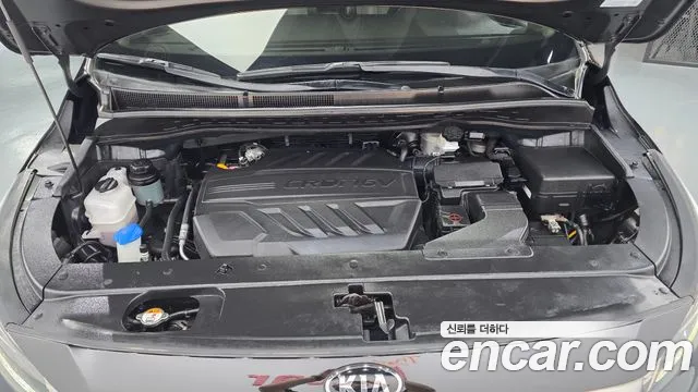 Kia Carnival 2019 thumb 6