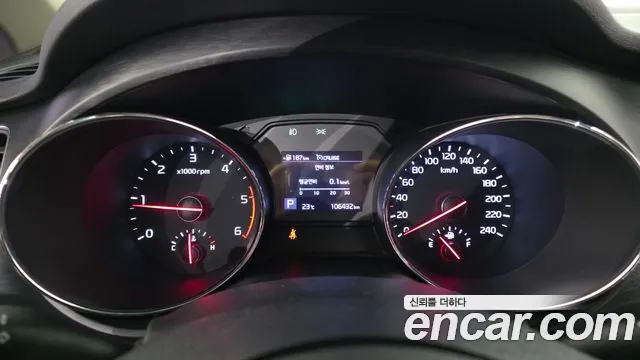 Kia Carnival 2019 thumb 8