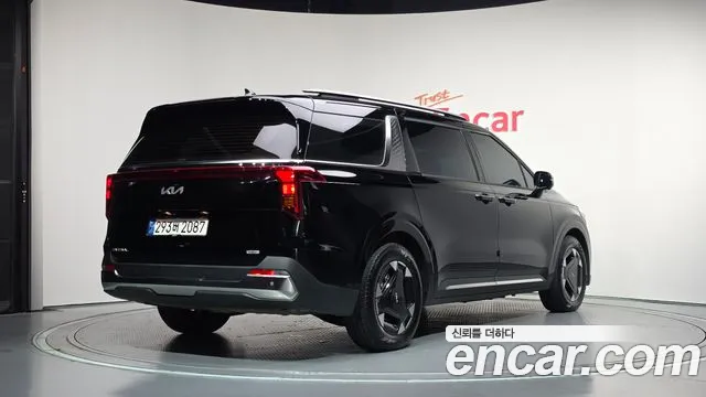 Kia Carnival 2025 thumb 2