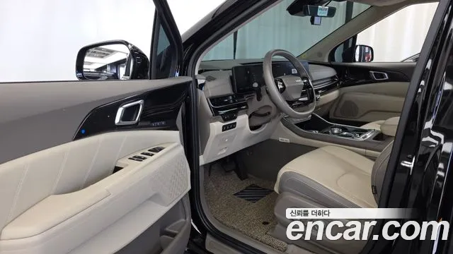 Kia Carnival 2025 thumb 10