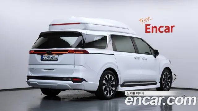 Kia Carnival 2022 thumb 2