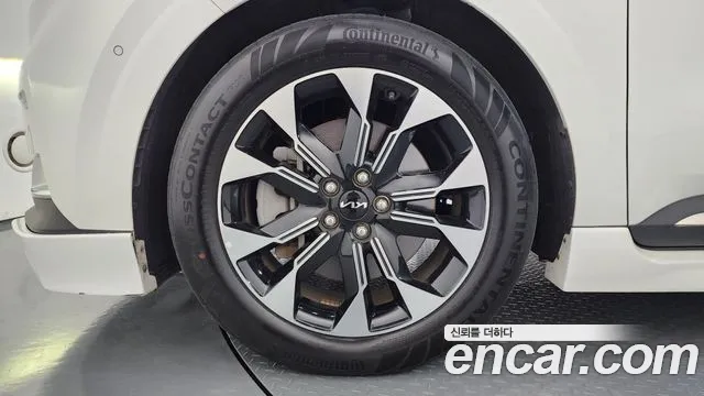 Kia Carnival 2022 thumb 5
