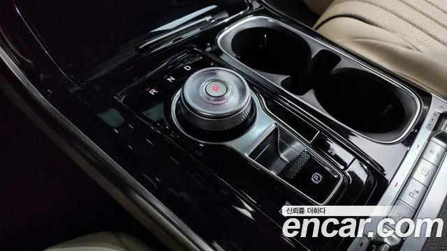 Kia Carnival 2022 thumb 9