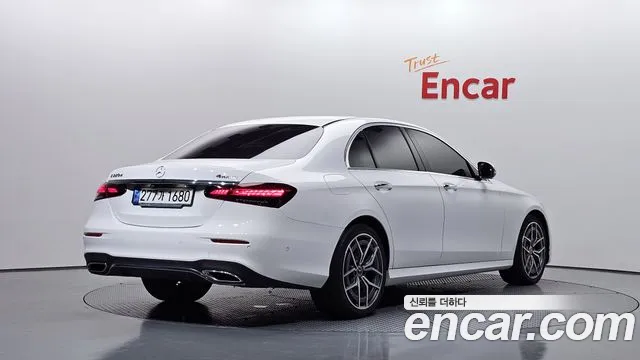 Mercedes-Benz E-Класс 2021 thumb 2