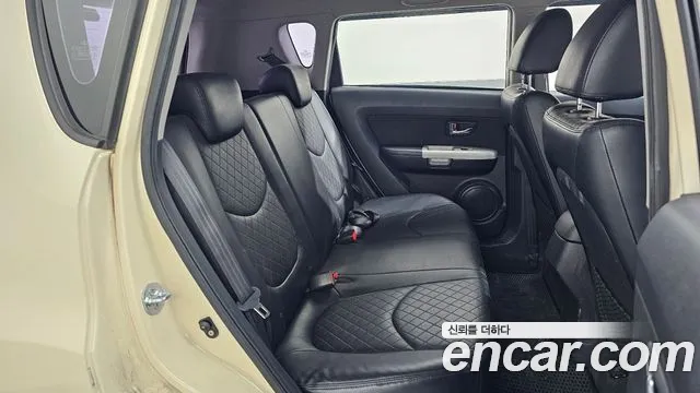 Kia Soul 2011 thumb 12
