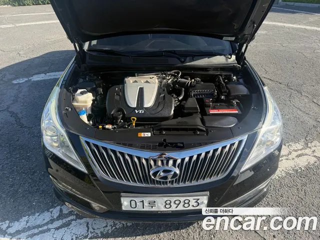 Hyundai Grandeur 2014 thumb 6