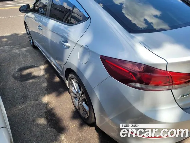 Hyundai Avante 2018 thumb 2