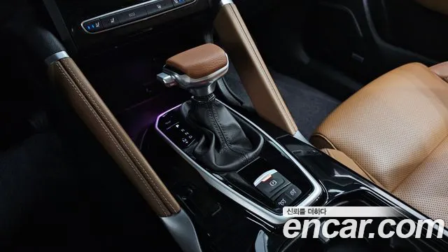 Renault-KoreaSamsung Koleos 2021 thumb 9