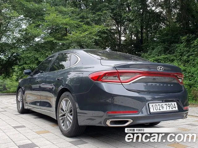 Hyundai Grandeur 2018 thumb 2