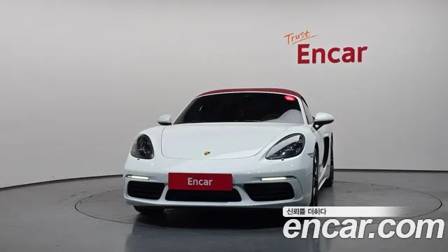 Porsche Cayman 2016 thumb 3