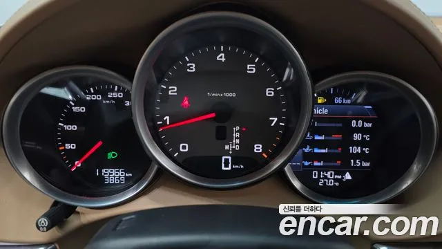 Porsche Cayman 2016 thumb 8