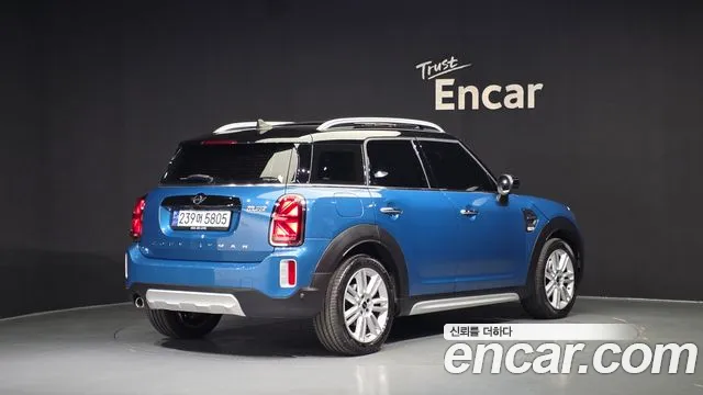 MINI Countryman 2023 thumb 2
