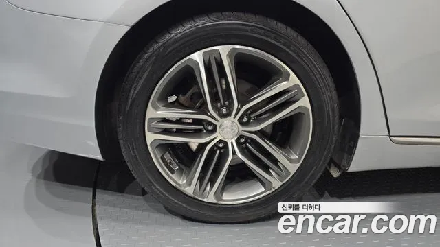 Hyundai Grandeur 2017 thumb 5