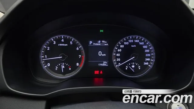 Hyundai Grandeur 2017 thumb 8