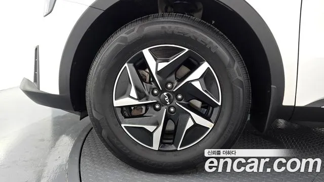 Kia Sorento 2023 thumb 5