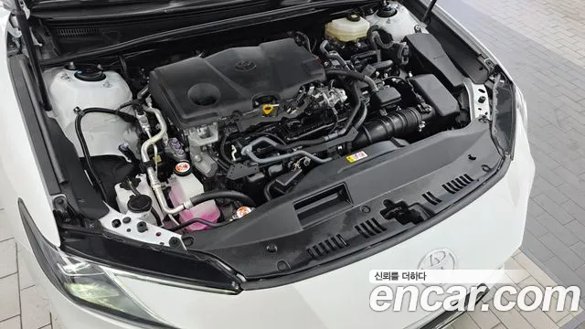 Toyota Camry 2025 thumb 6