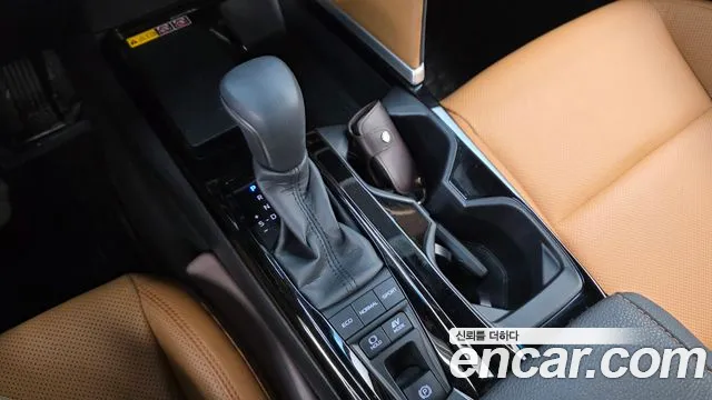 Toyota Camry 2025 thumb 9