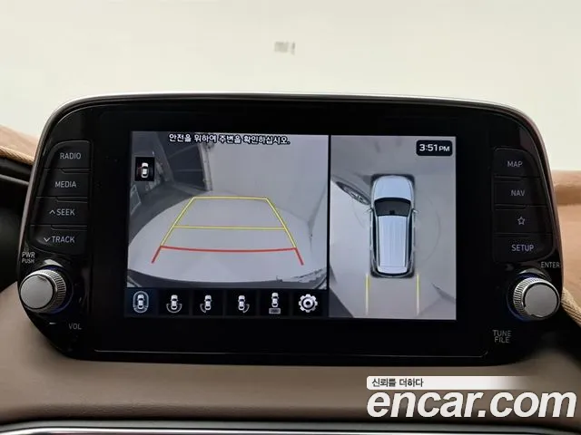 Hyundai Santa Fe 2019 thumb 10