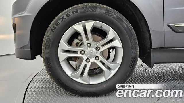 KG_Mobility_Ssangyong KORANDO 2013 thumb 5