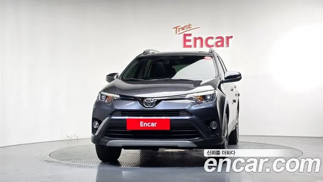 Toyota RAV4 2017 thumb 3