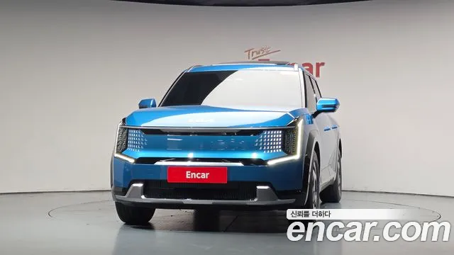 Kia EV9 2023 thumb 2