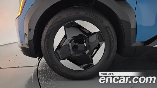 Kia EV9 2023 thumb 4