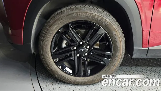 ChevroletGMDaewoo Tracker 2023 thumb 5