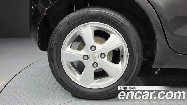 ChevroletGMDaewoo Spark 2017 thumb 5