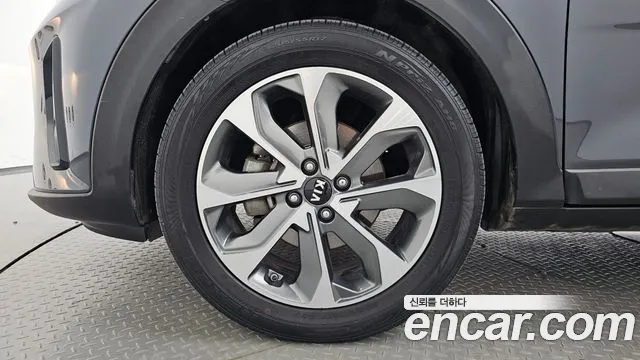 Kia Stonic 2018 thumb 4