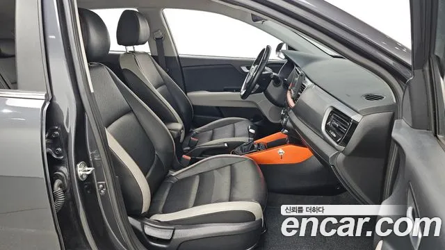 Kia Stonic 2018 thumb 10