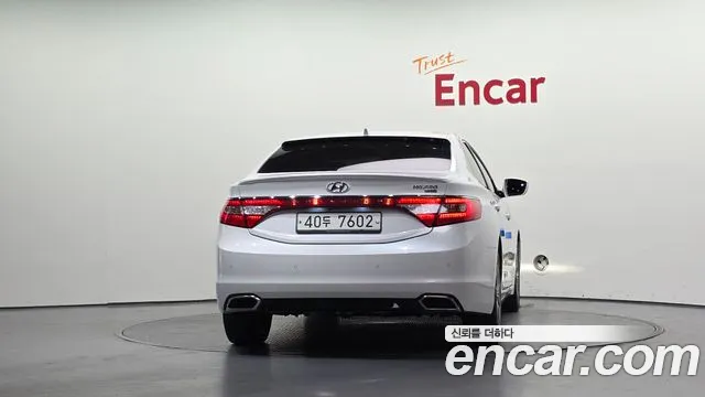 Hyundai Grandeur 2014 thumb 4