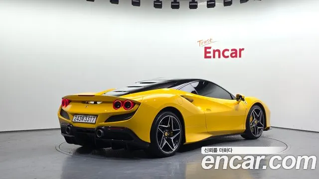 Ferrari F8 2020 thumb 2