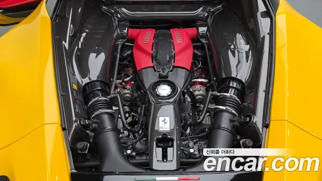 Ferrari F8 2020 thumb 6