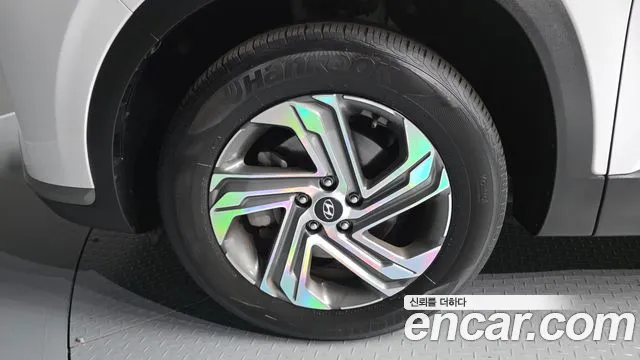 Hyundai Santa Fe 2023 thumb 4