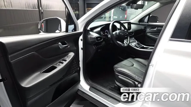 Hyundai Santa Fe 2023 thumb 9
