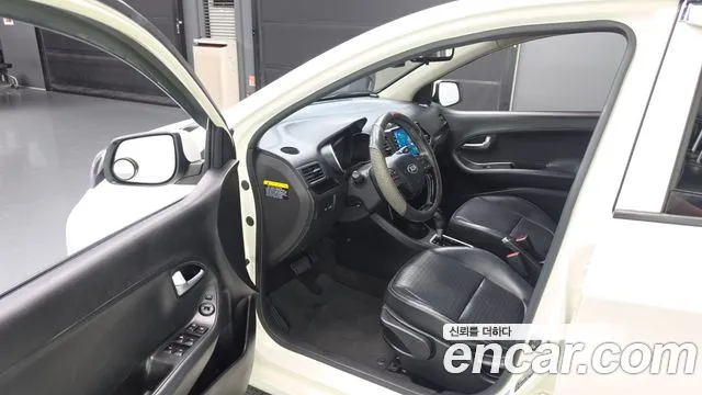 Kia Morning 2015 thumb 10