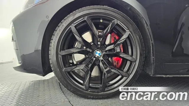 BMW 4-Series 2026 thumb 4