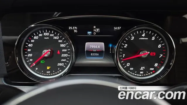 Mercedes-Benz E-Класс 2018 thumb 8