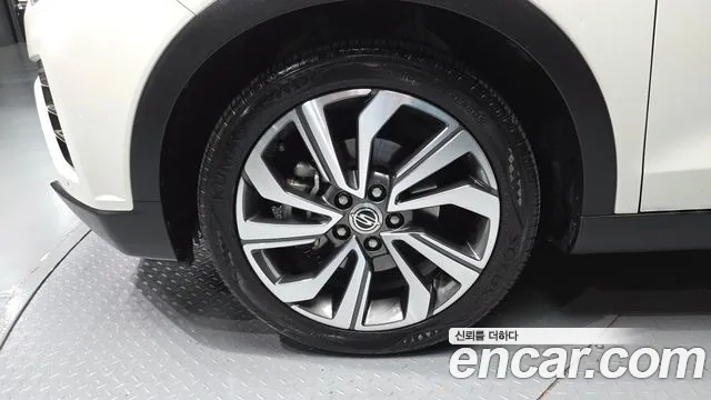 KG_Mobility_Ssangyong TIBOLI 2022 thumb 5