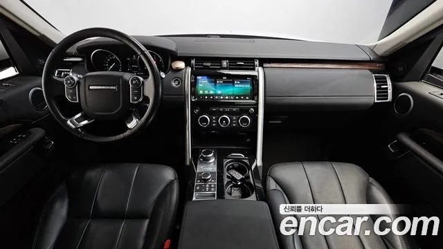 Land Rover Discovery 2017 thumb 7