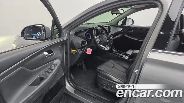 Hyundai Santa Fe 2018 thumb 10