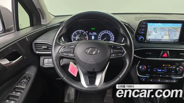 Hyundai Santa Fe 2018 thumb 12