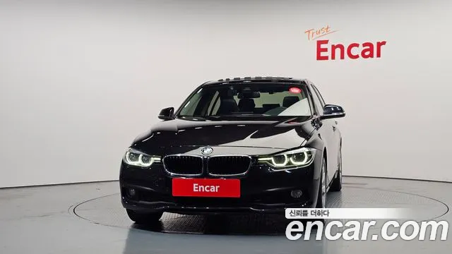 BMW 3-Series 2015 thumb 3