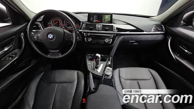 BMW 3-Series 2015 thumb 7