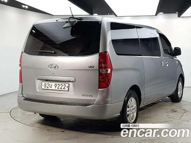 Hyundai Starex 2016 thumb 4