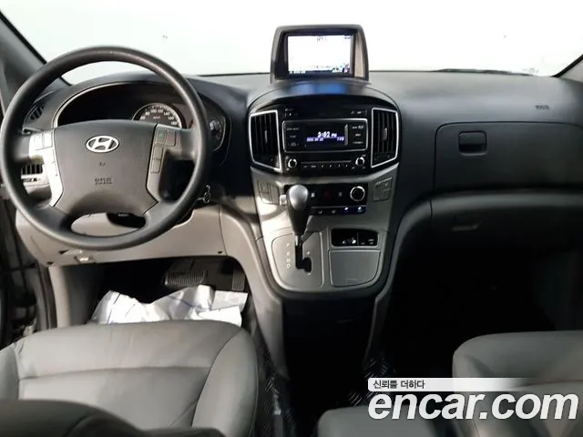 Hyundai Starex 2016 thumb 5